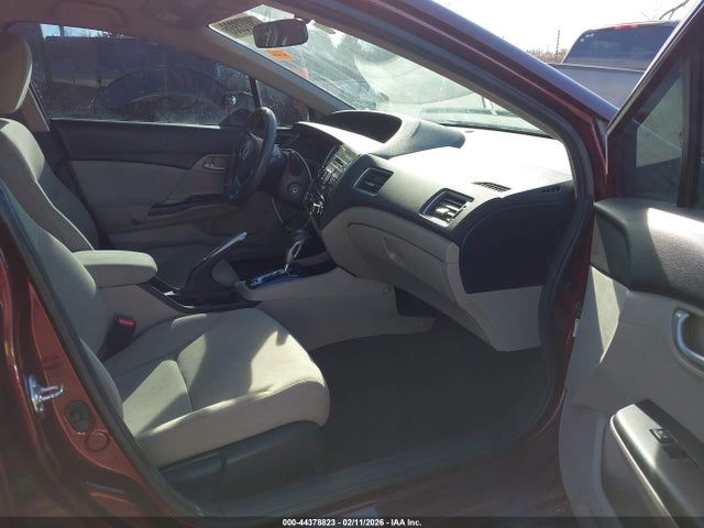 44378823 :رقم المزاد ، 2HGFB2F55DH560005 vin ، 2013 Honda Civic Lx مزاد بيع