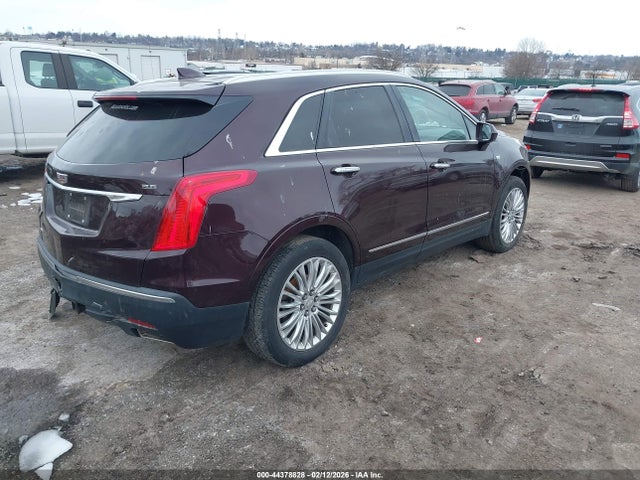 2017 CADILLAC XT5 1GYKNERSXHZ225748 Photo 3