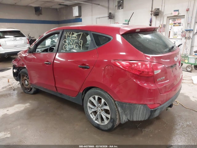 2011 HYUNDAI TUCSON KM8JT3AB9BU218295 Photo 2