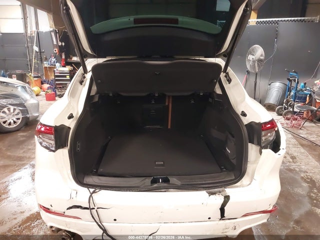 2022 Maserati Levante Gt მანქანა იყიდება აუქციონზე, vin: ZN661XUA3NX407259, აუქციონის ნომერი: 44378886