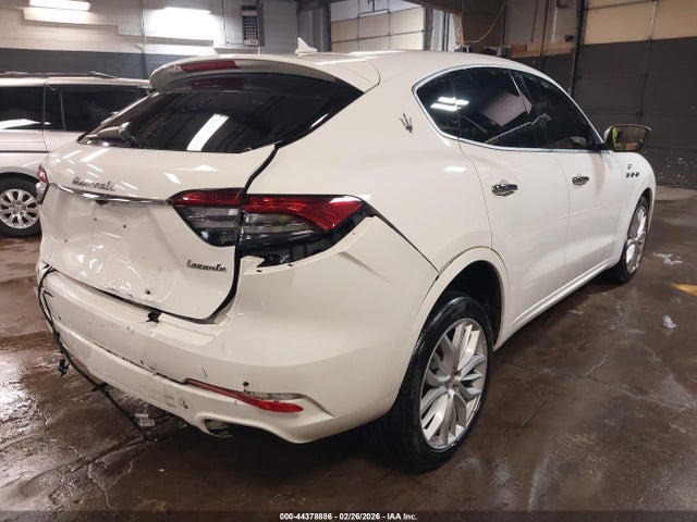 2022 Maserati Levante Gt მანქანა იყიდება აუქციონზე, vin: ZN661XUA3NX407259, აუქციონის ნომერი: 44378886