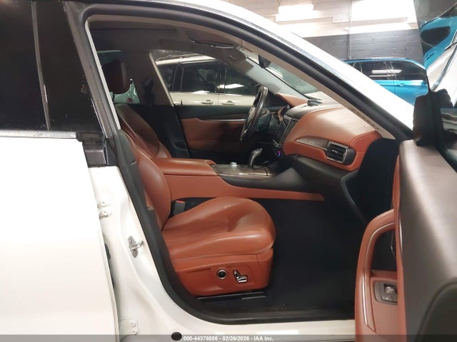 2022 Maserati Levante Gt მანქანა იყიდება აუქციონზე, vin: ZN661XUA3NX407259, აუქციონის ნომერი: 44378886