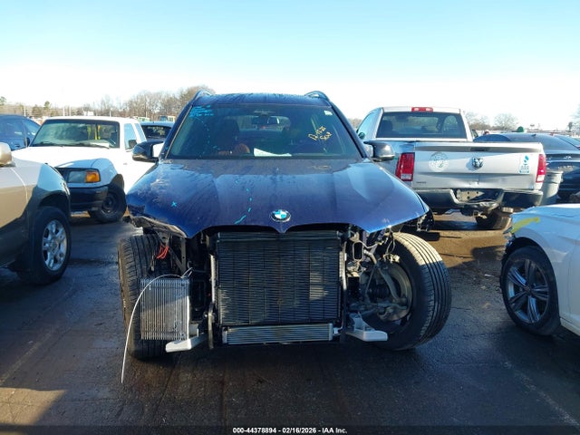 5UX33EM01R9T00651 BMW X7 M60i