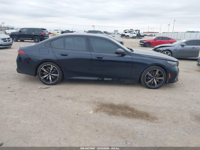 Продаж на аукціоні авто 2025 Bmw 550e Xdrive, vin: WBA13FK03SCT75276, номер лоту: 44378907