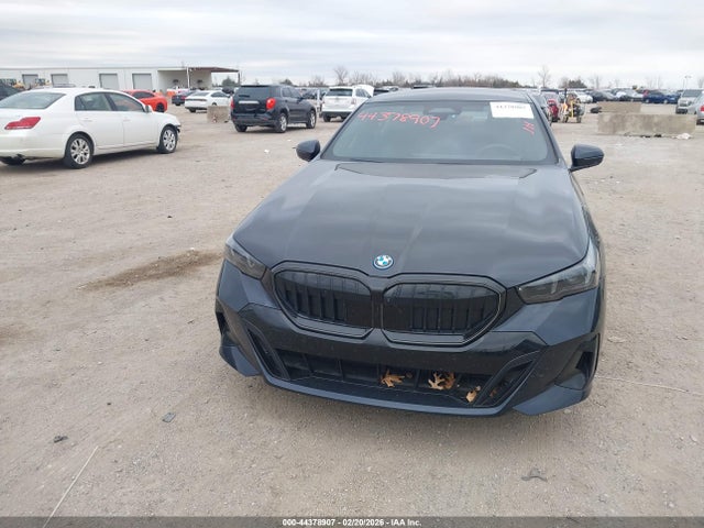 Продаж на аукціоні авто 2025 Bmw 550e Xdrive, vin: WBA13FK03SCT75276, номер лоту: 44378907