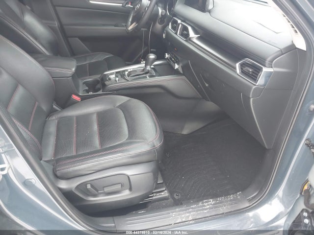 44378910 :رقم المزاد ، JM3KFBCM1P0239575 vin ، 2023 Mazda Cx-5 2.5 S Carbon Edition مزاد بيع