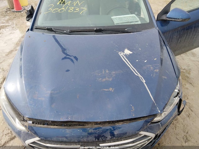 2017 Hyundai Elantra Se მანქანა იყიდება აუქციონზე, vin: 5NPD84LF1HH063558, აუქციონის ნომერი: 44378930