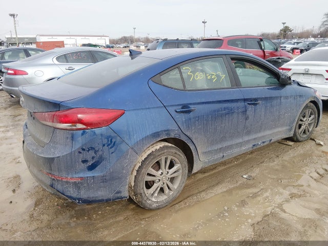 2017 Hyundai Elantra Se მანქანა იყიდება აუქციონზე, vin: 5NPD84LF1HH063558, აუქციონის ნომერი: 44378930