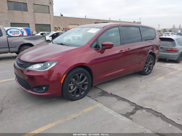 2C4RC1FG0JR204622 Chrysler Pacifica Touring Plus