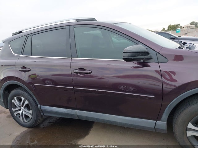 Toyota RAV4 LE 2017 2T3BFREV0HW578297 Image 13