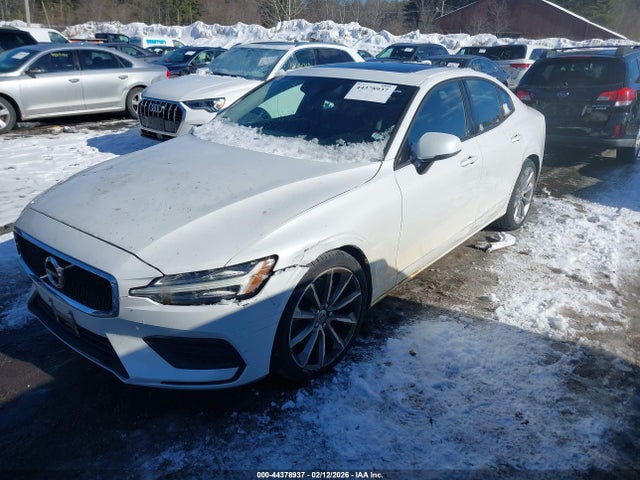 2019 VOLVO S60 7JRA22TK6KG012155 Photo 1