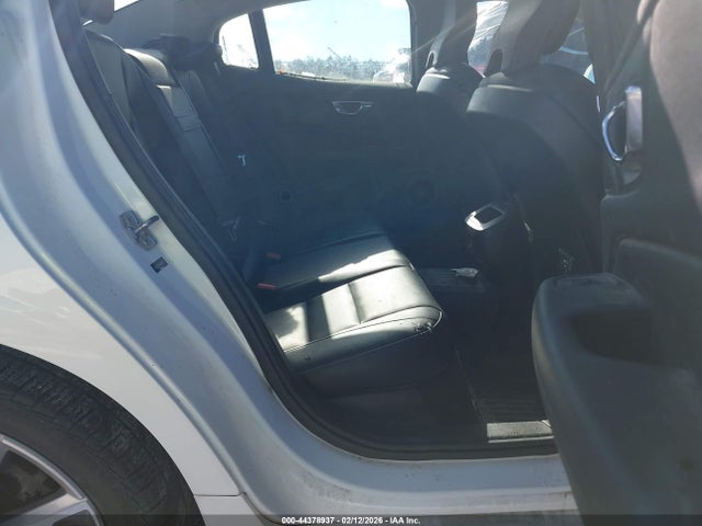 2019 VOLVO S60 7JRA22TK6KG012155 Photo 7