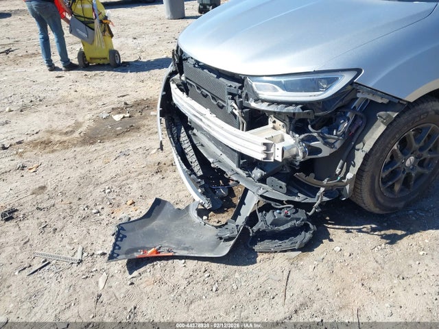 2021 Chrysler Pacifica Touring მანქანა იყიდება აუქციონზე, vin: 2C4RC1FG2MR526599, აუქციონის ნომერი: 44378938