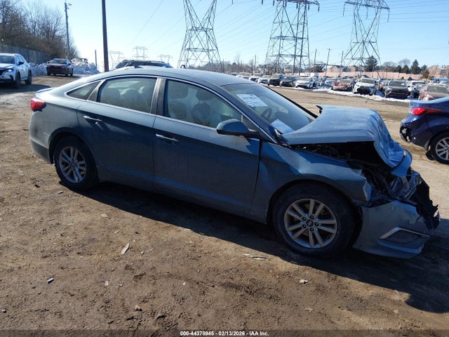2016 HYUNDAI SONATA 5NPE24AF7GH394975