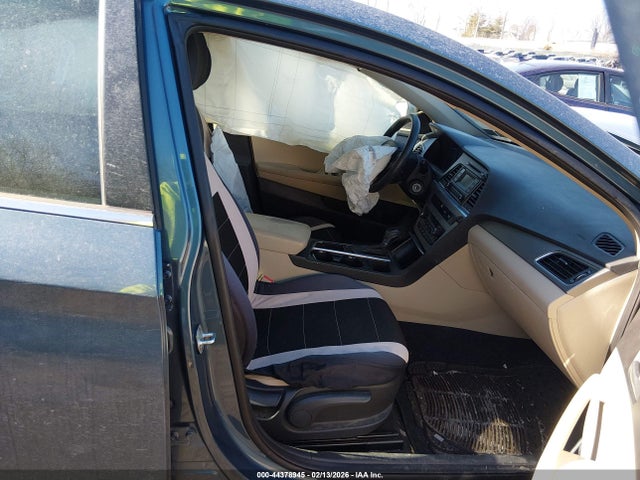 2016 HYUNDAI SONATA 5NPE24AF7GH394975 Photo 4