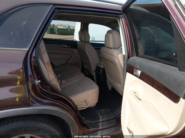 5XYKT4A73EG528054 KIA Sorento Lx V6