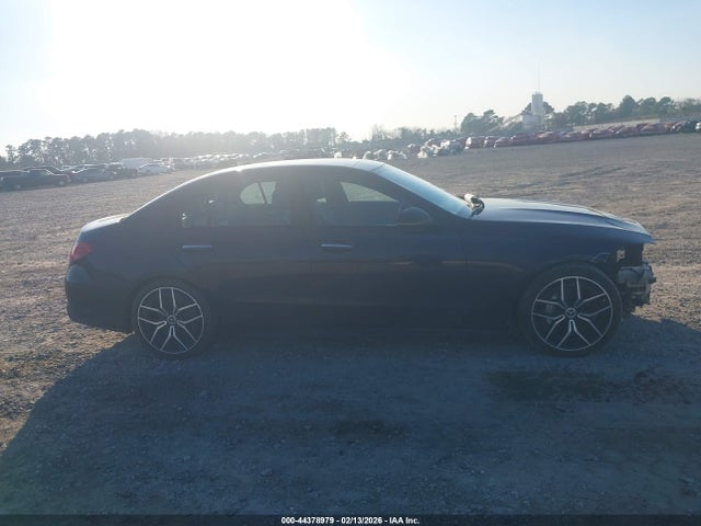 Продаж на аукціоні авто 2022 Mercedes-benz C 300 Sedan, vin: W1KAF4GB1NR037469, номер лоту: 44378979
