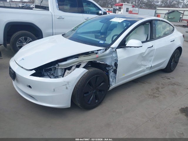 5YJ3E1EAXSF046879 Tesla Model 3 Long Range Rear-wheel Drive/standard Rear-wheel Drive