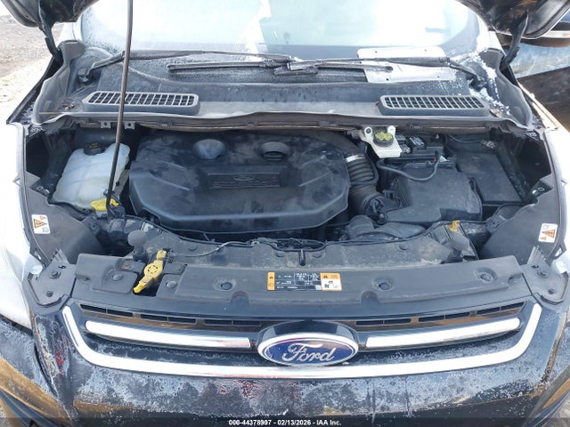 44378997 :رقم المزاد ، 1FMCU0J93GUB62914 vin ، 2016 Ford Escape Titanium مزاد بيع