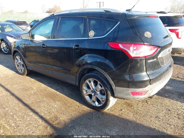 44378997 :رقم المزاد ، 1FMCU0J93GUB62914 vin ، 2016 Ford Escape Titanium مزاد بيع