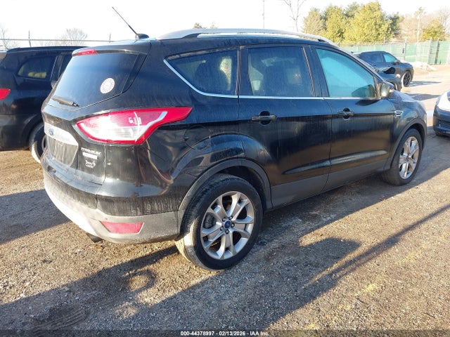 44378997 :رقم المزاد ، 1FMCU0J93GUB62914 vin ، 2016 Ford Escape Titanium مزاد بيع