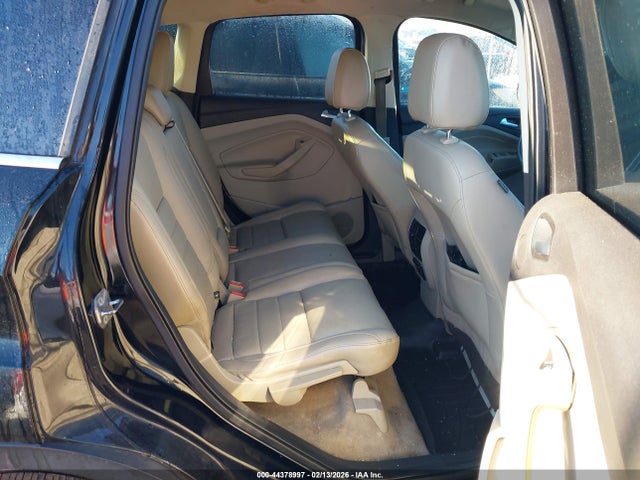 44378997 :رقم المزاد ، 1FMCU0J93GUB62914 vin ، 2016 Ford Escape Titanium مزاد بيع