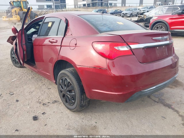Продажа на аукционе авто 2012 Chrysler 200 Touring, vin: 1C3CCBBB5CN241644, номер лота: 44379018