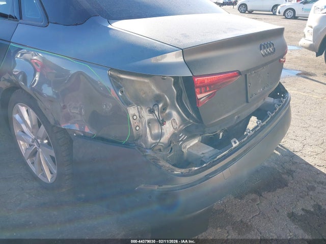 2017 AUDI A4 WAUANAF4XHN039342 Photo 5