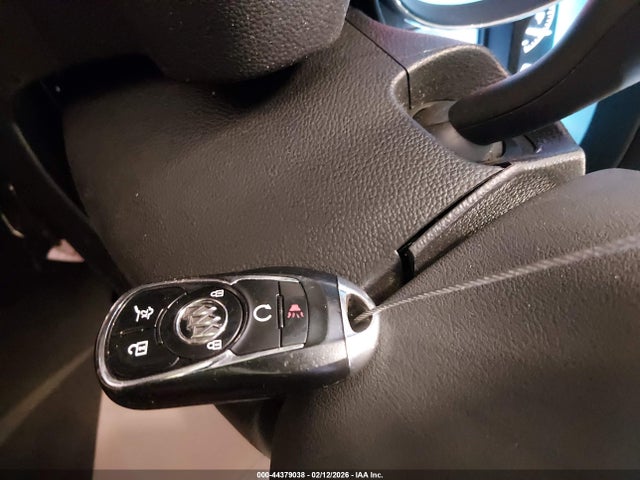 44379038 :رقم المزاد ، LRBFX1SA9JD017888 vin ، 2018 Buick Envision Essence مزاد بيع