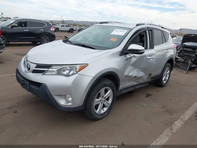 Toyota Rav4 Xle 2014 2T3WFREV6EW080358 Image 2
