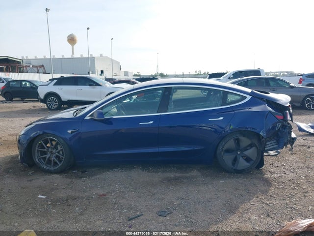 Aukcja sprzedaży 2018 Tesla Model 3 Long Range/performance, vin: 5YJ3E1EB1JF150989, numer aukcji: 44379055