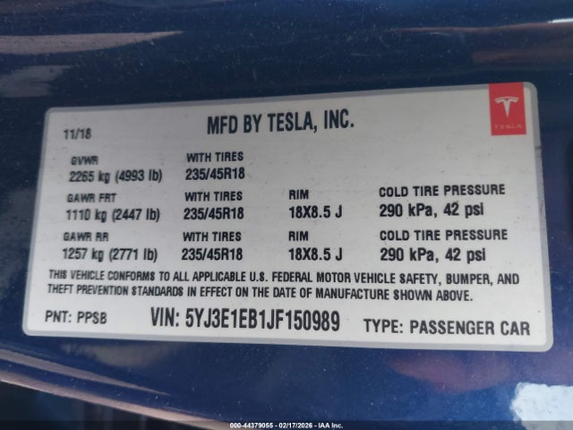 2018 TESLA MODEL 3 5YJ3E1EB1JF150989 Photo 8