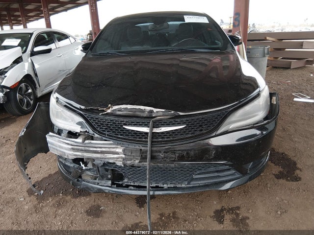 Aukcja sprzedaży 2015 Chrysler 200 S, vin: 1C3CCCBG3FN569778, numer aukcji: 44379072
