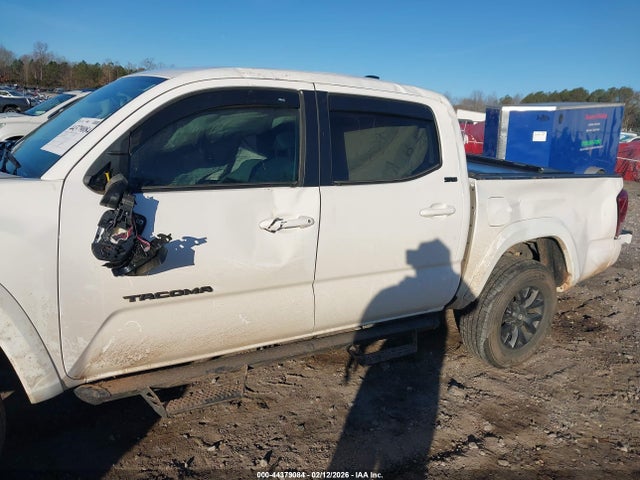 3TYCZ5AN0PT115896 Toyota Tacoma Sr5 V6