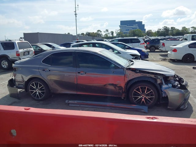 4T1G11AK7RU857354 Toyota CAMRY SE
