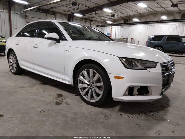 2017 AUDI A4 WAUDNAF44HN045733 Photo 0