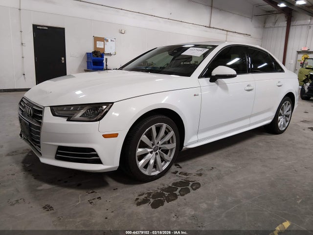 2017 AUDI A4 WAUDNAF44HN045733 Photo 1