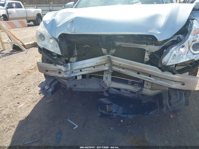 44379107 :رقم المزاد ، 4S4BRCPC2D3306939 vin ، 2013 Subaru Outback 2.5i Limited مزاد بيع