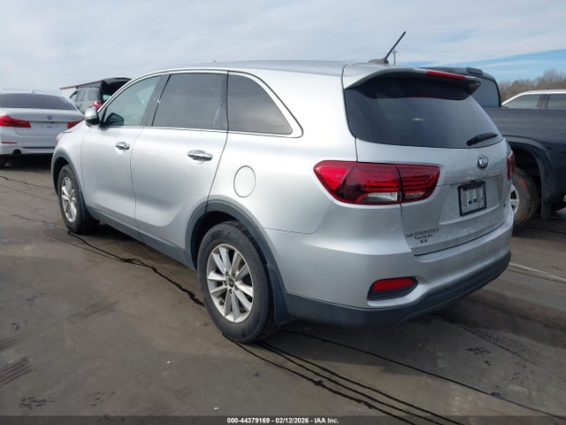 Продажа на аукционе авто 2020 Kia Sorento 2.4l L, vin: 5XYPG4A31LG644194, номер лота: 44379169