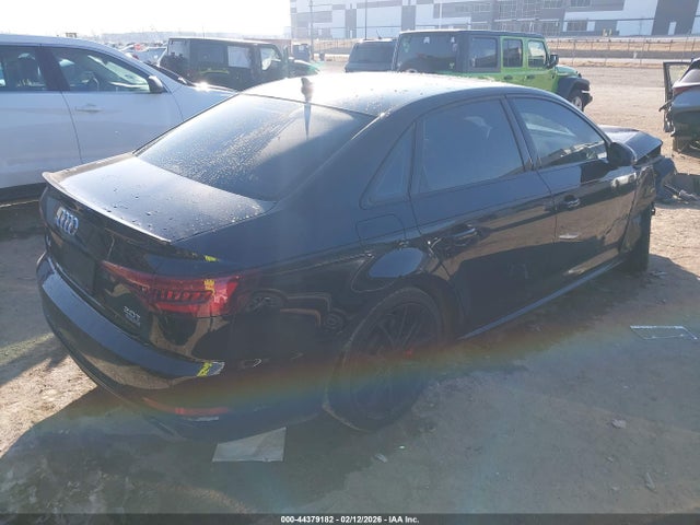 2018 AUDI A4 WAUENAF42JA151812 Photo 3