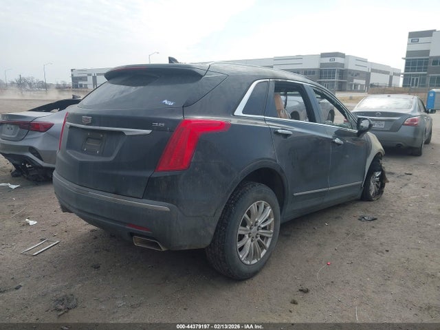2018 CADILLAC XT5 1GYKNARS6JZ245932 Photo 3