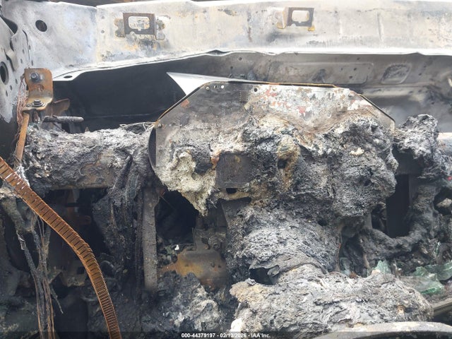 2018 CADILLAC XT5 1GYKNARS6JZ245932 Photo 6