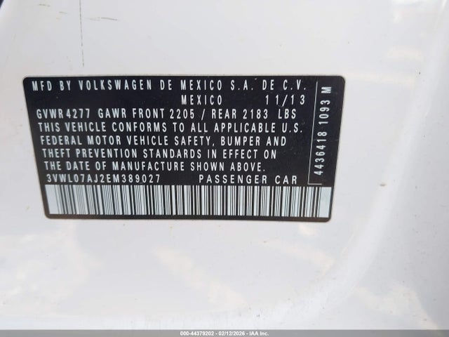 3VWL07AJ2EM389027 Volkswagen Jetta 1.8t Sel
