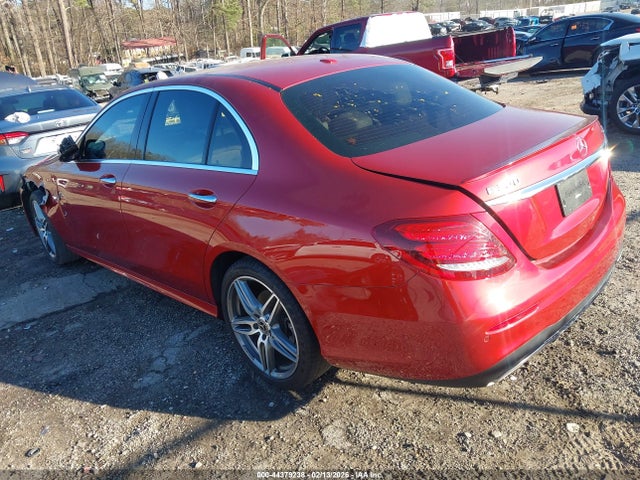 2019 MERCEDES-BENZ E 300 WDDZF4KB8KA489455 Photo 2