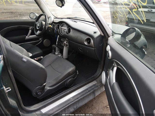 2006 MINI COOPER S WMWRE33536TJ36726 Photo 4