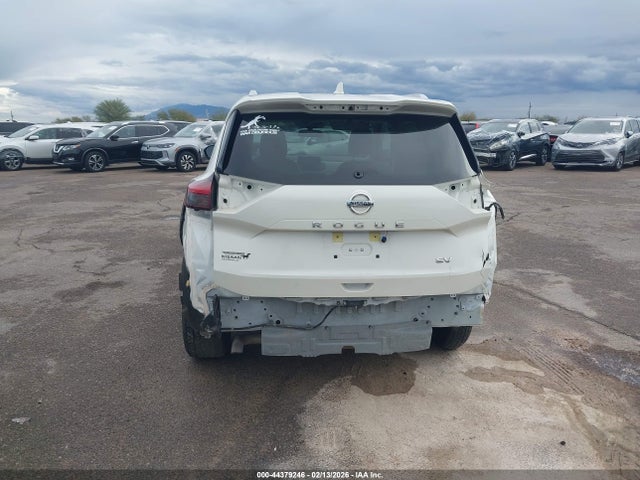 JN8AT3BAXMW006883 Nissan Rogue Sv Fwd