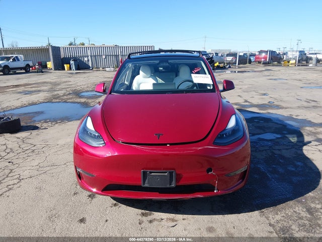 44379290 :رقم المزاد ، 7SAYGAEE8RF109896 vin ، 2024 Tesla Model Y Long Range Dual Motor All-wheel Drive مزاد بيع