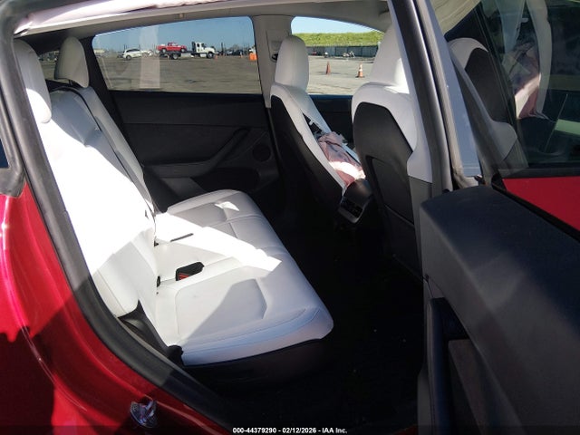 44379290 :رقم المزاد ، 7SAYGAEE8RF109896 vin ، 2024 Tesla Model Y Long Range Dual Motor All-wheel Drive مزاد بيع