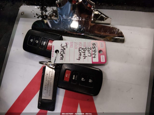 2017 TOYOTA CAMRY HYBRID 4T1BD1FK6HU209271 Photo 10