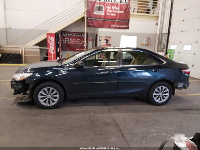 4T1BD1FK6HU209271 Toyota Camry Hybrid Le
